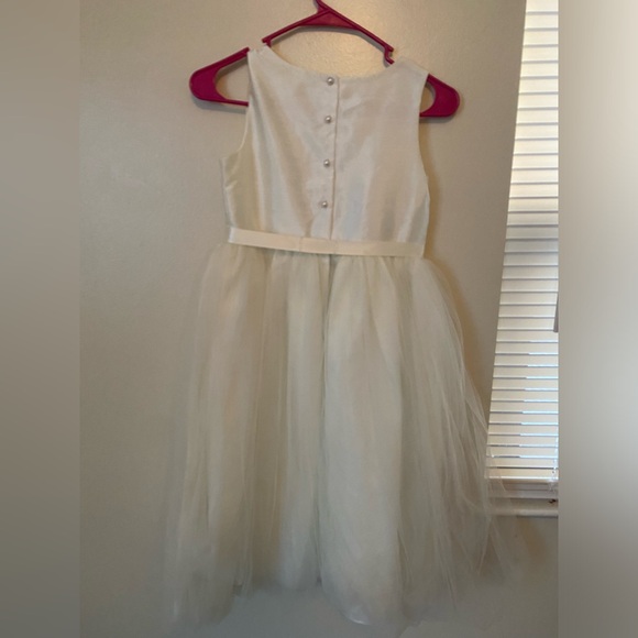 PIPPA & JULIE - CREAM FORMAL DRESS - Picture 6 of 7